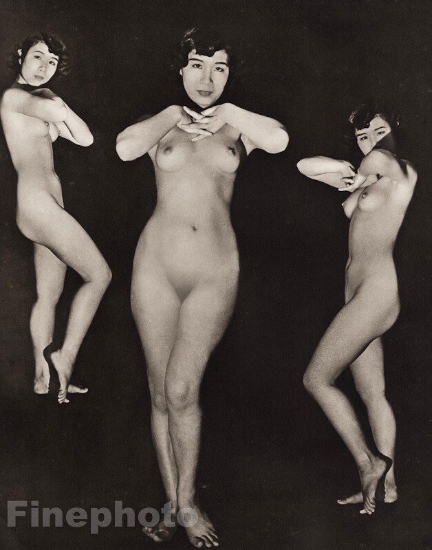 Asian Women Nudist